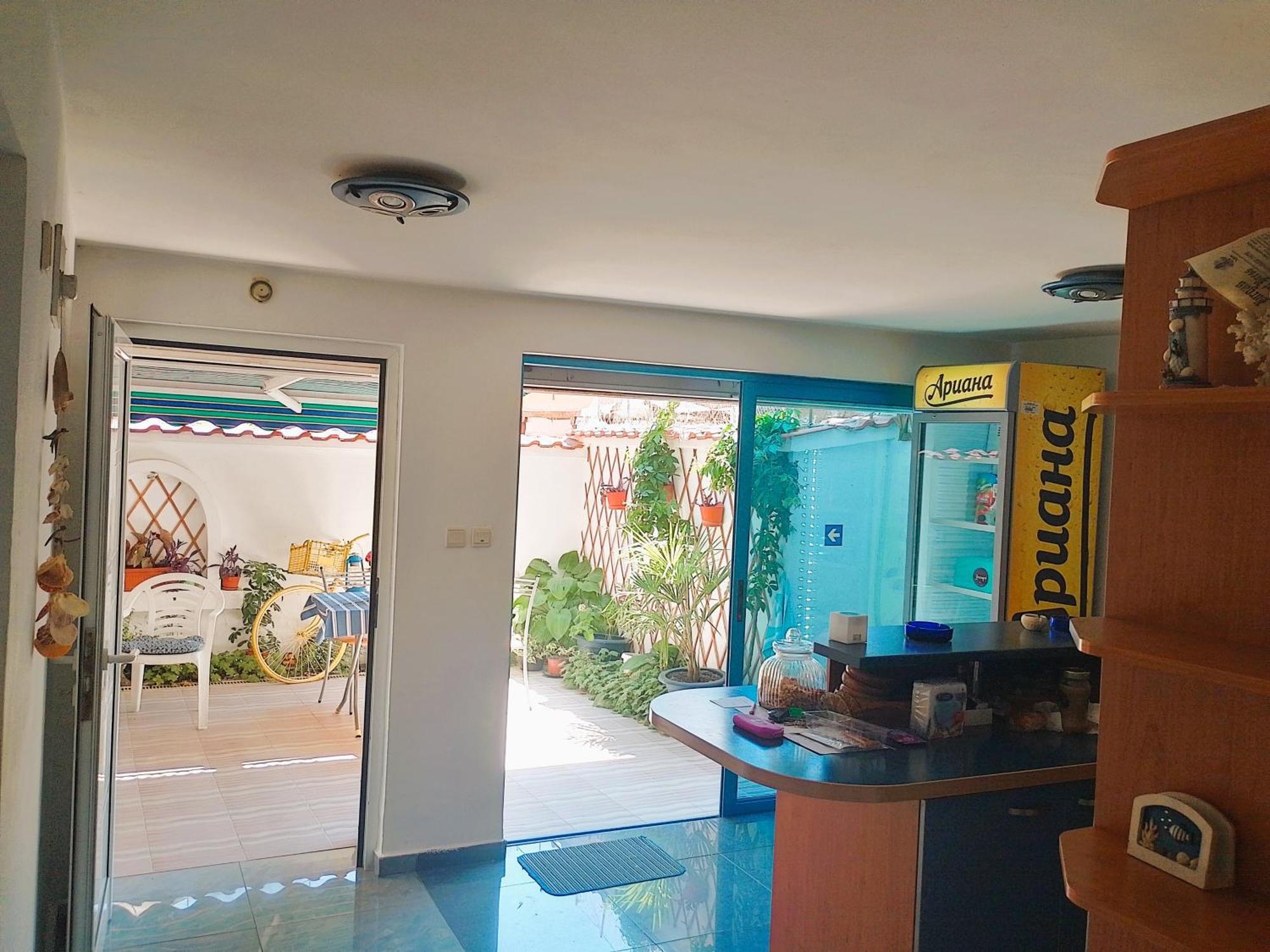 Lira Sto Apartments Pomorie Luaran gambar