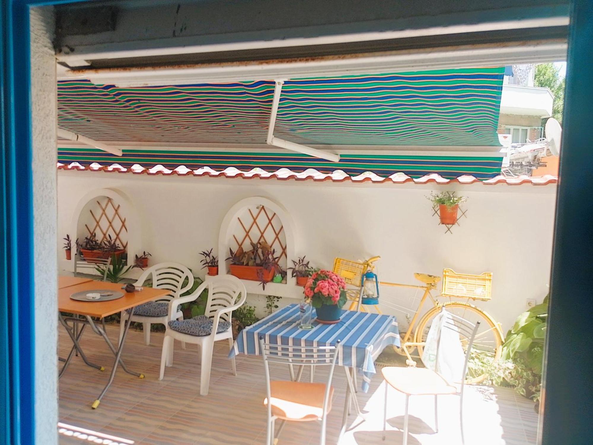 Lira Sto Apartments Pomorie Luaran gambar