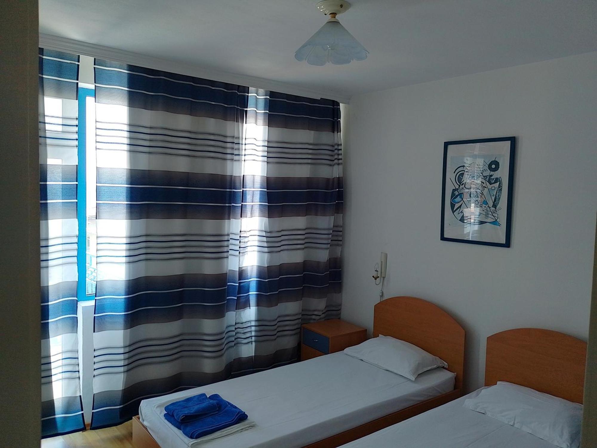 Lira Sto Apartments Pomorie Luaran gambar