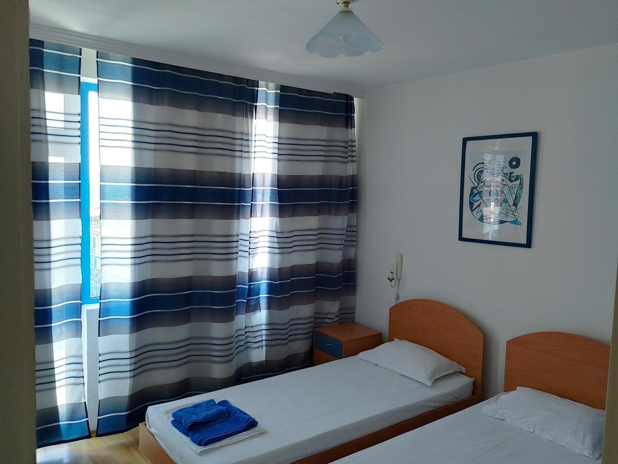 Lira Sto Apartments Pomorie Luaran gambar