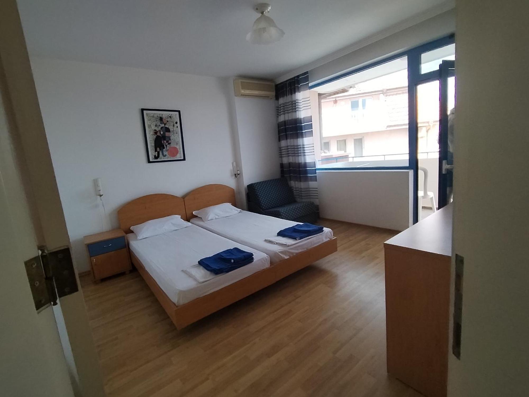 Lira Sto Apartments Pomorie Luaran gambar