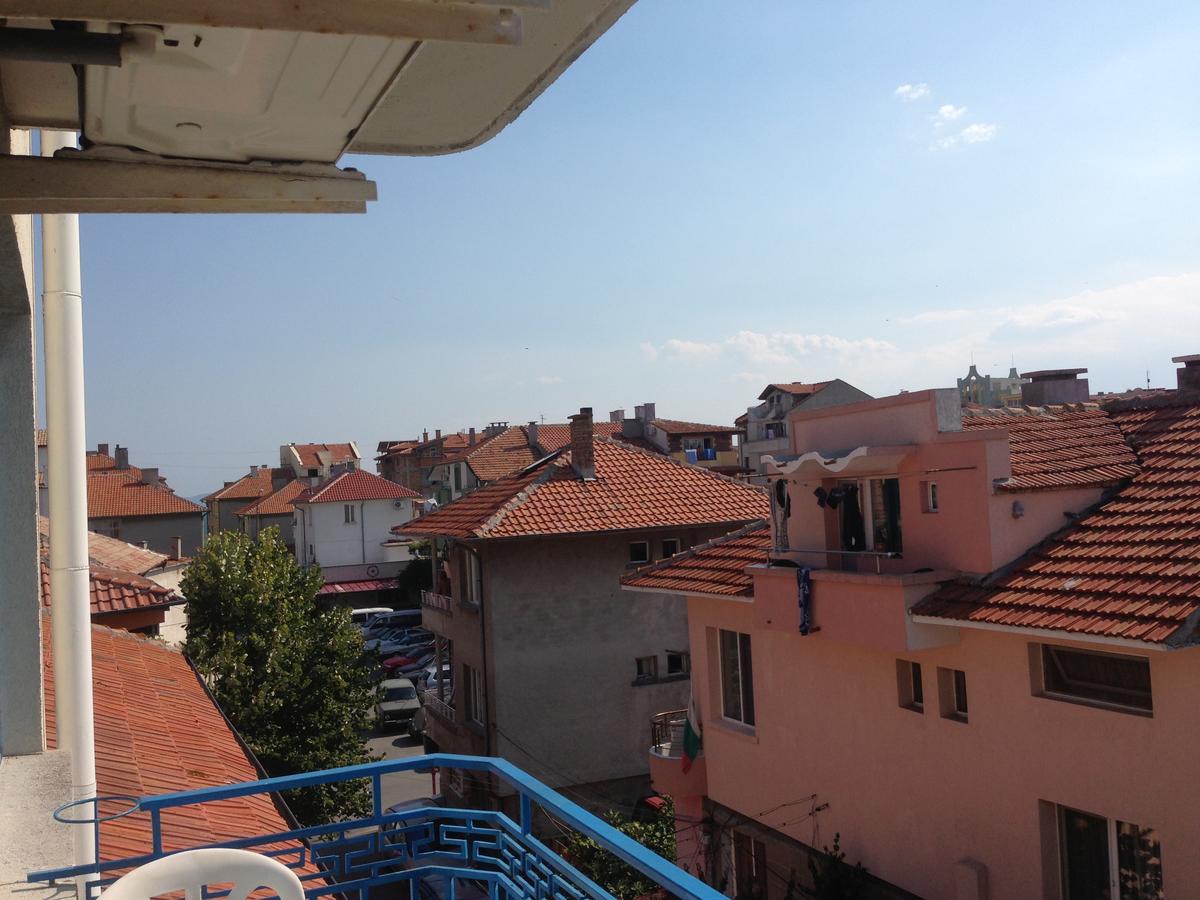 Lira Sto Apartments Pomorie Luaran gambar
